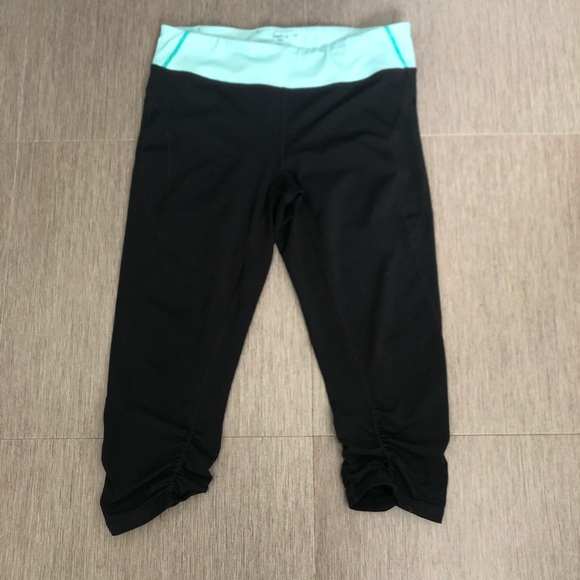 GapFit | Yoga capris - Picture 2 of 4